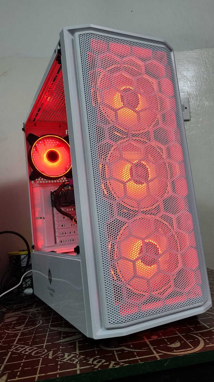 تجميعة نظيفة • I3 10100F • RX580 8GB