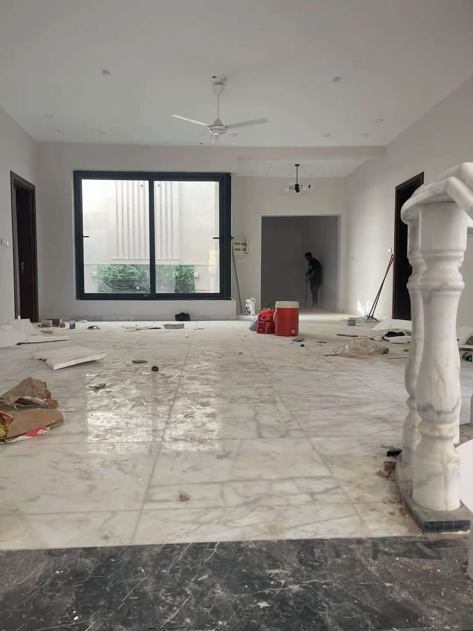 لمعه دار 🏠✨
تقدم لكم خدمات متكامله

1-تنضيف جميع البنايات 
2-تنضيف الشقق ودور السكنيه
3-تنضيف دوائر الدوله
4-انضيف المكاتب 
5-رفع انقاذ بعد انتهى البناء
6-نقل اثاث بكادر متخصص 
7-تنضيف اسبالات بكادر متخصص

بستخدام احدث المعدات التنضيف ومواد امنه بخبره في هذا المجال لاتقل عن3سنوات 👌🧪

كل ماعليك اتواصل ويانه وريح بالك 
الموقع📍ميسان
رقم الهاتف📞***********
#شركات تنضيف
