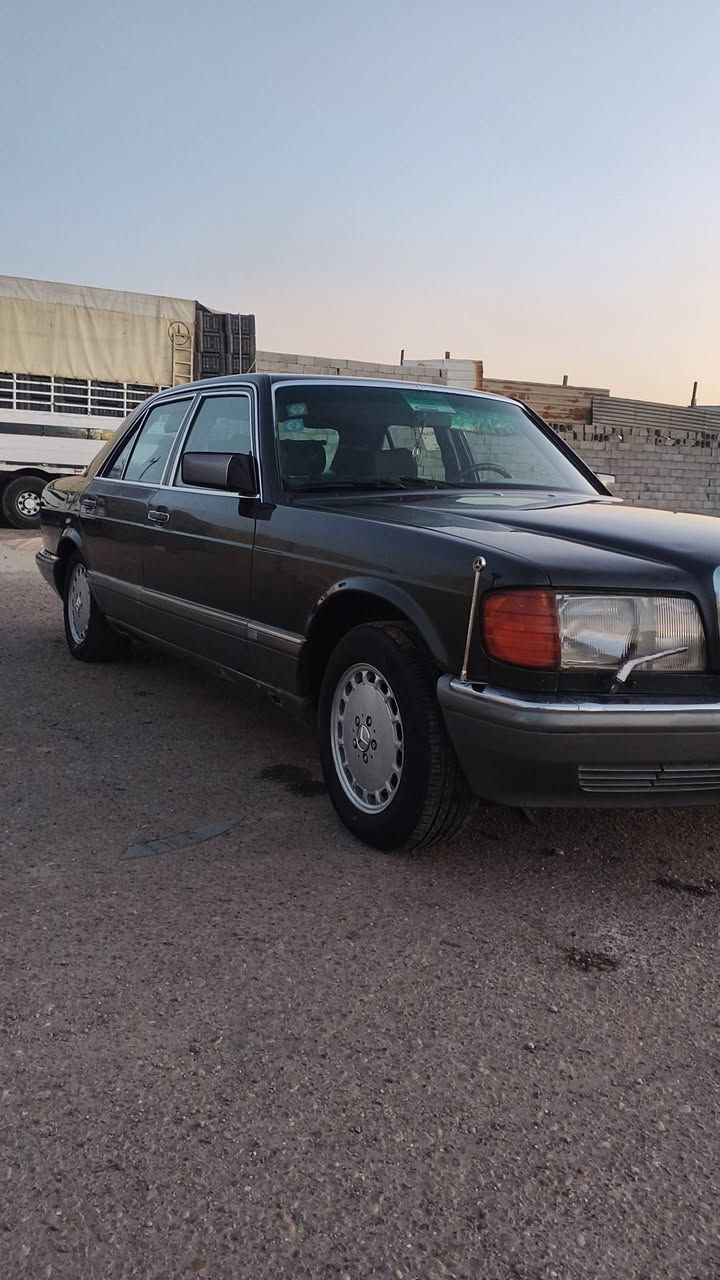 للبيع موديل  89عنوان بغداد  ***********

