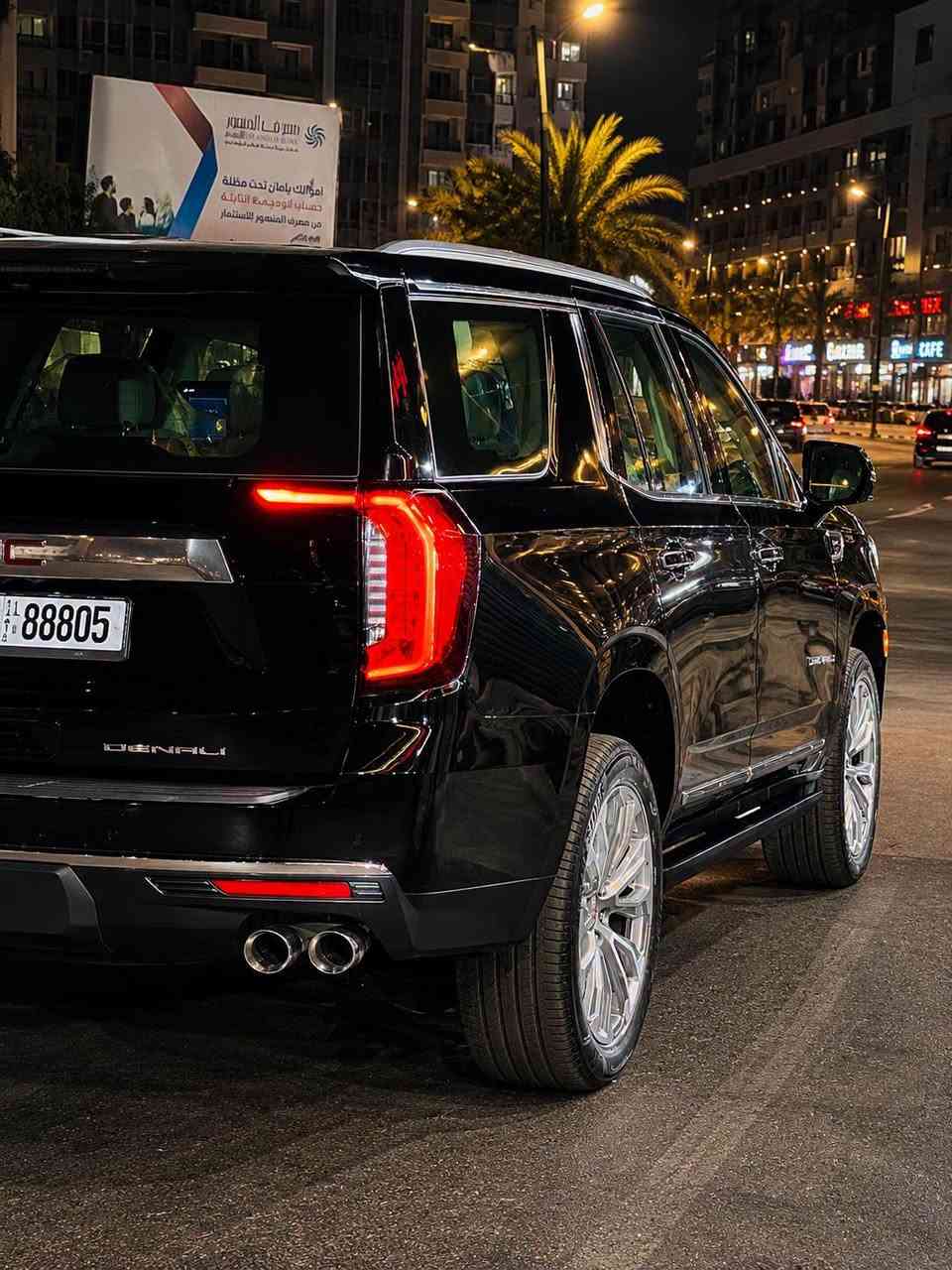 للبيع  GMC  DANIEL  2022 وكالة المنصور 
جمسي دانلي خليجي فووول 1/1 السيارة جديدة وجاهزه من كلشي ماشيه 77 الف كيلو سابقاً كانت مغلفه وهسه شلت التغليف يعني بديها جداً جديد السياره بيها بارد بين الباب الامامي و الباب الخلفي تقريباً شبر وصبعين بلداير الخلفي فقط وتعرفون المكينه 6200 خلل مصنعي في البطاله وتم تبديلهن والسياره جديدة وجاهزه من كلشي رقم بغداد بأسمي ومكانها بغداد السعر 440 ورقه
للأستفسار  ***********
