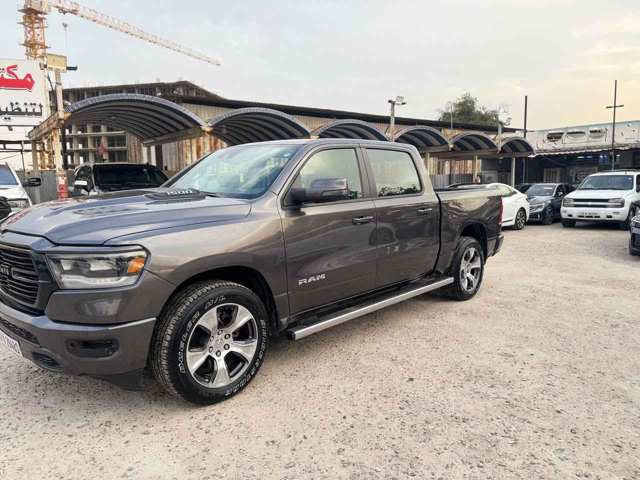 السلام عليكم دوج رام 2023 لارامي  وارد امريكي
Dodge Ram White Laramie 2023 5.7 V8
حجم المكينه : 5.700 V8
المسافة المقطوعه : 33 الف ميل
الضرر : موضح داخل المنشور 

#مواصفات
1.شاشه كبيره تسلا

2.بصمه
3.تشغيل عن بعد
4.كامرا
5.ويل كب
6.كشنات جلد
7.تدفئة تبريد بالكشنات
8.رادارات 360
9.كشنات كهرباء
10.لايتات لد + زنون
11.كشافات
12.اشاير بالمري
13.فور ويل 4x4
14.اتو ستوب
15.حساسات خلفي امامي
16.تايرات جبلي 
17.خزن ميموري
18. مري شفط 
19 . مانع تصادم 
20 . حساسات فول /فول 
فول مواصفات مرقم اربيل جديد سنويه جديده بسمي شرط تحويل 
تفاصيل اكثر هذا رقمي  ***********
***********
مكاني بغداد الدولعي
