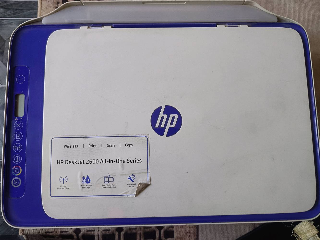 طابعه hp تطبع ملون وعادي 
 تحتاج فقط حبر 
السعر 25 ألف دينار 
المكان بغداد العبيدي الرقم *********** فقط وتساب