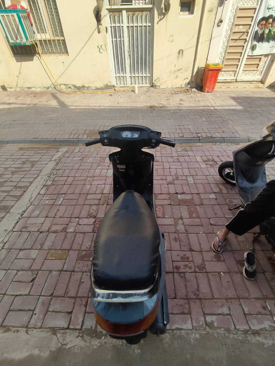 السلام عليكم فراشه لبيع مال حاوي كلش ما عايزه السعر 500 وبيه مجال الرقم ***********

