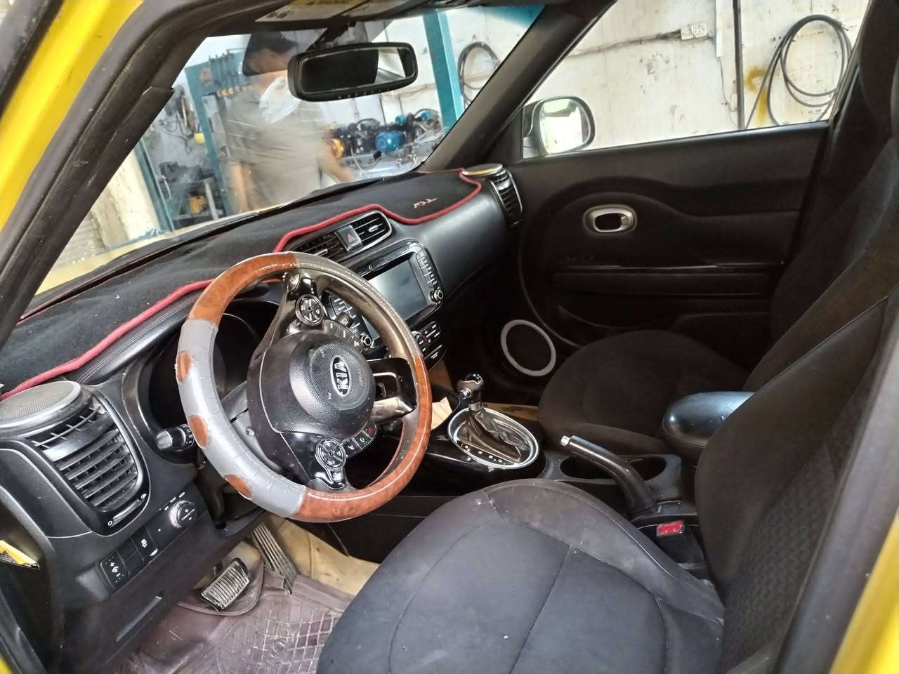 سلام عليكم كيه صول أجره موديل ١٤ باسمي السعر المطلوب 80 قفل اي تفاصيل اتصال على الرقم *********** بي واتساب مكاني بغداد
