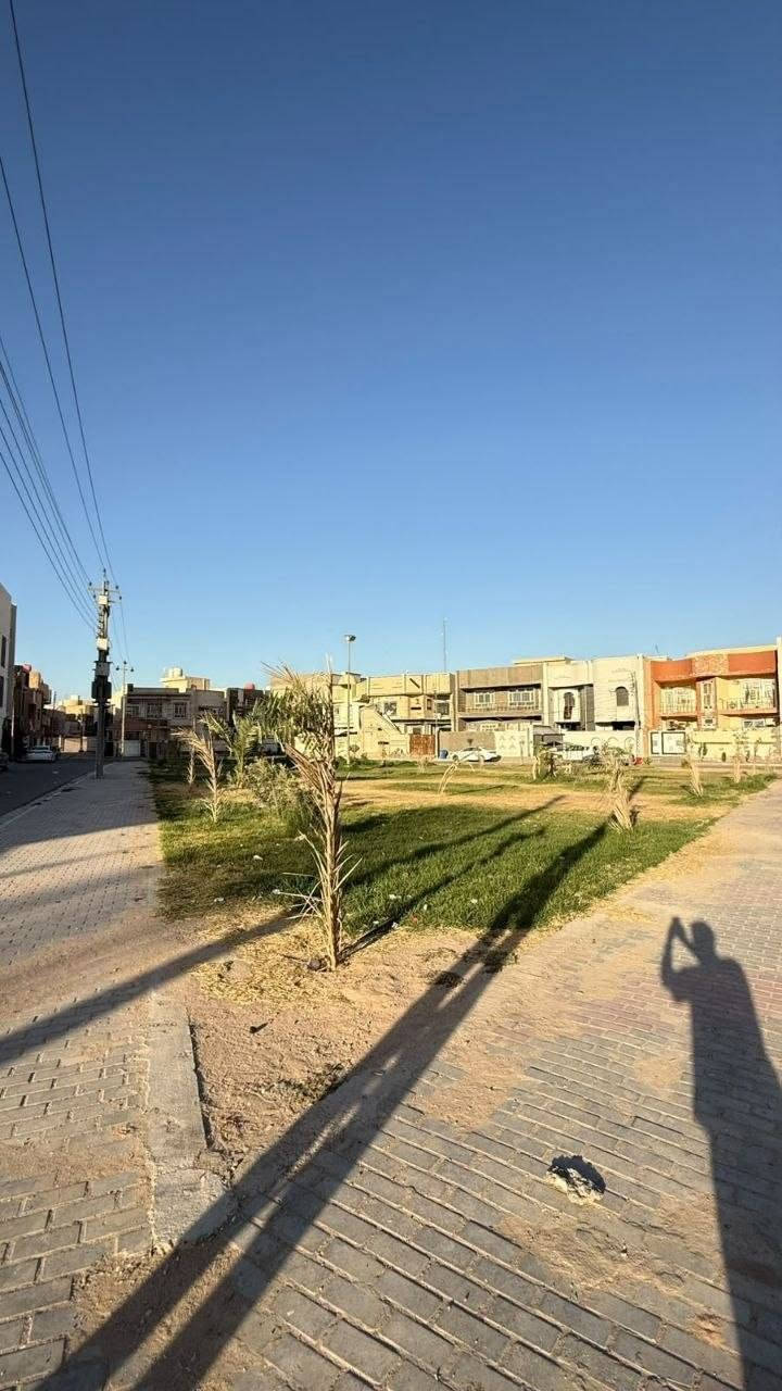 🏡 بيت للبيع – يُباع كقطعة أرض

📍 كربلاء المقدسة – حي التحدي
📌 على شارع 15 المقرنص
🌳 قرب حديقة التحدي – ثاني عقار بجانب الحديقة

📐 المساحة: 200 متر

⭐ موقع مميز للسكن والاستثمار

🔹 ملاحظة: العقار إعادة تسجيل 

📞 للاستفسار أكثر:
حسام العواد
***********
