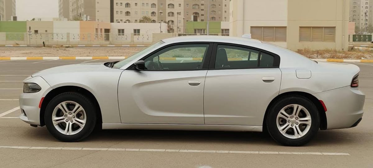 🚗 للبيع جارجر ٢٠٢٣
وارد امريكي 
👍لون رصاصي 
✅ ٦ سلندر 
📊 ماشيه ٤٢
✅ رقم اربيل 
✅ تبريد قطعتين 
✅ حساس خلفي 
✅ كامرا خلفيه 
✅ تشغيل عن بعد 
✅ كراسي كهرباء
✅ رقم صاحب السيارة 
 ☎️ ***********

⚙️ سعرها و مواصفاتها والتفاصيل اكثر
داخل الرابط 👇
https://www.facebook.com/share/p/19GLP26fv7/
كار ستور | Car Store
منصة أعلانات سيارات فقط 🚗

نص مكتوب في الصور:
- 36 5:02 Zoom In Zoom Out