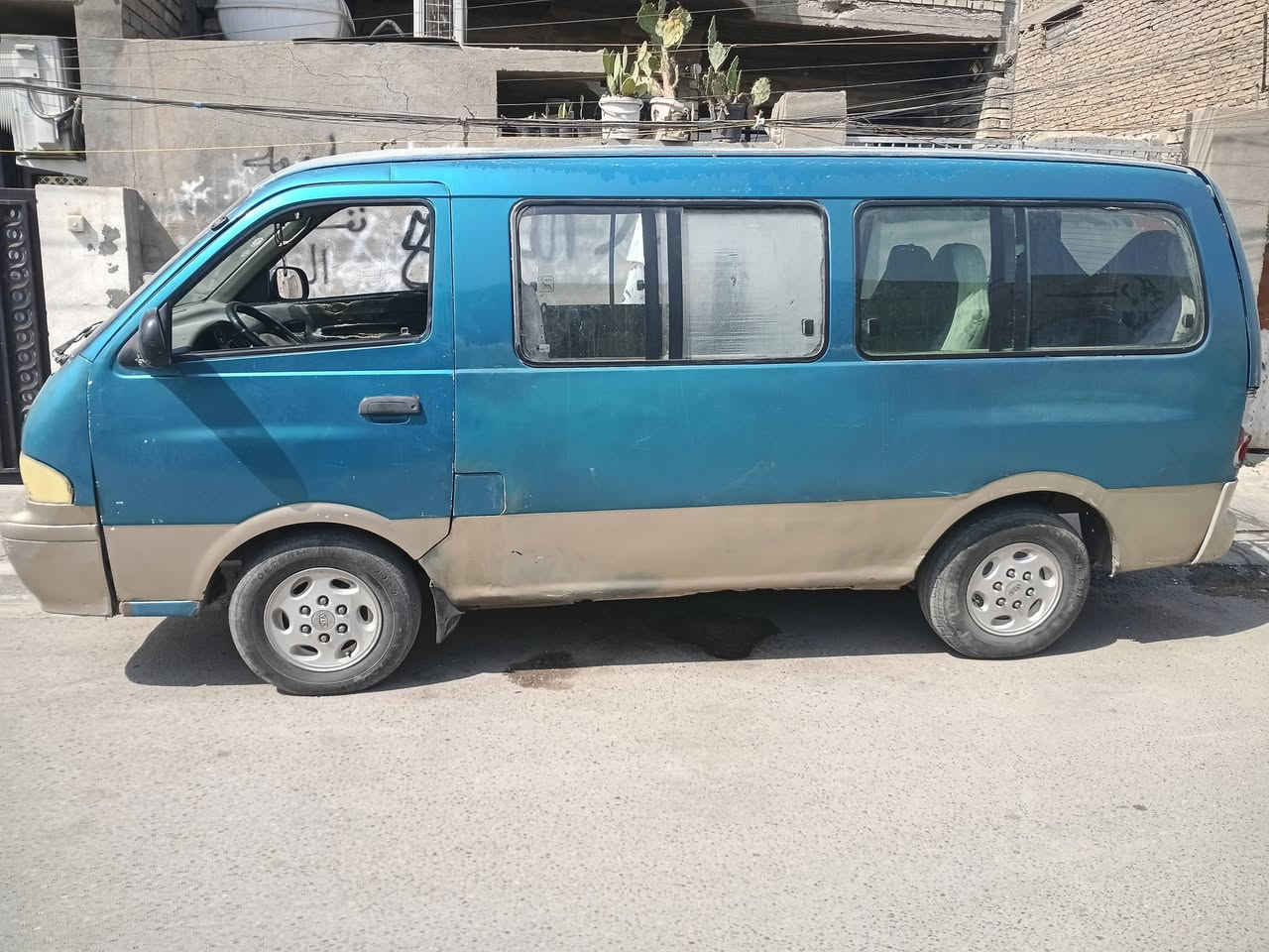 سلام عليكم
كيا ابريجو للبيع موديل ٩٦ الرقم ألماني بغداد 
مكينه وكيري كله جديد  
مكاني بغداد الدوره مهديه الثانيه 
رقم الهاتف ***********
