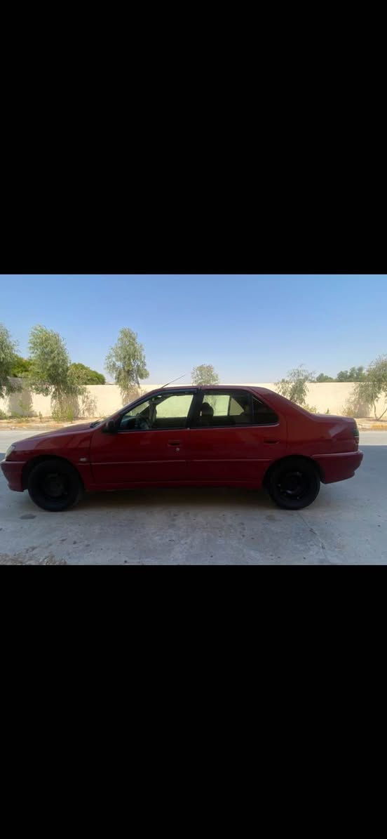 سلام عليكم بيجو 306 مشروع وطني  2002
كير محرك شرط جاملغ وباب خلف سكن و بونيد صبغ بدون قطره دواخل سياره بلاديه مال بيت كهربائيات شرط بلاد تحويل ثاني يوم سياره
مكاني كركوك السعر 47 وبي مجال بسيط 
*********** كركوك, العراق
