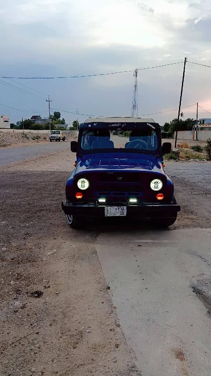 للبيع • واص • مكلف بالنشر
