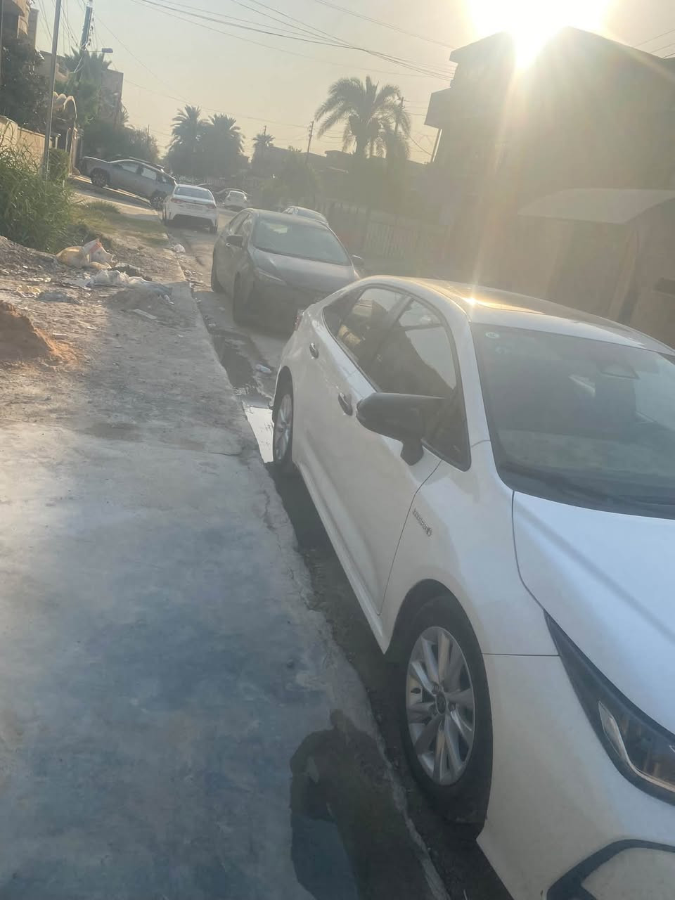 كورلا 2024 شكل خليجي فول
ماشيه 70الف
بيه رصعتين 
مكان العامريه 
سعر 150وبيه مجال 
***********
