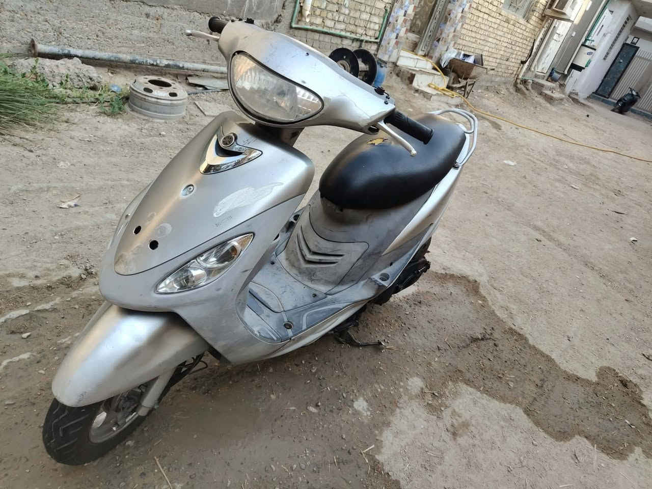 ردراجه ماكس جديده اقل شهر من طلعت من الحاويه السعر 925 وبيها مجال مكانها سماوة المركز ***********
