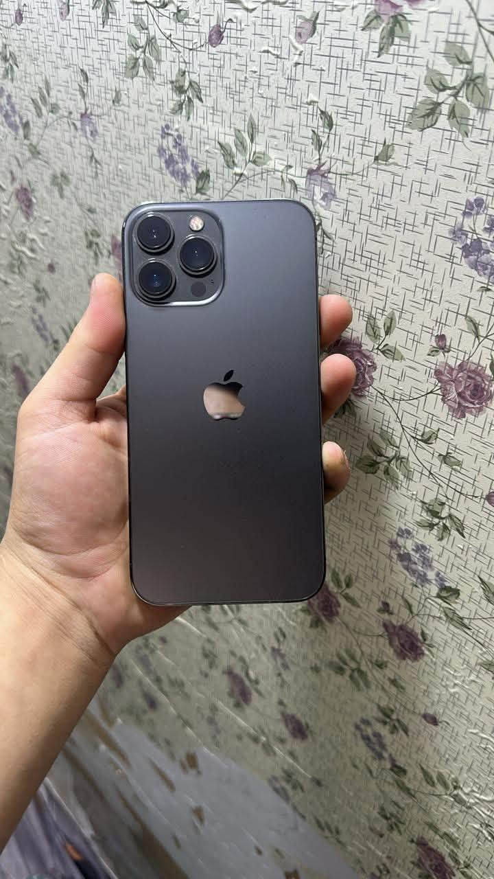 ايفون 13 برو ماكس
256 GB 💿
امريكي 🇺🇸
نضافه 98‎%‎ فوول مامفتوح ولا مبدل اي قطعه
بطاريه ٪؜73 🔋
٧٧٥ وبي مجال
للتواصل ***********
