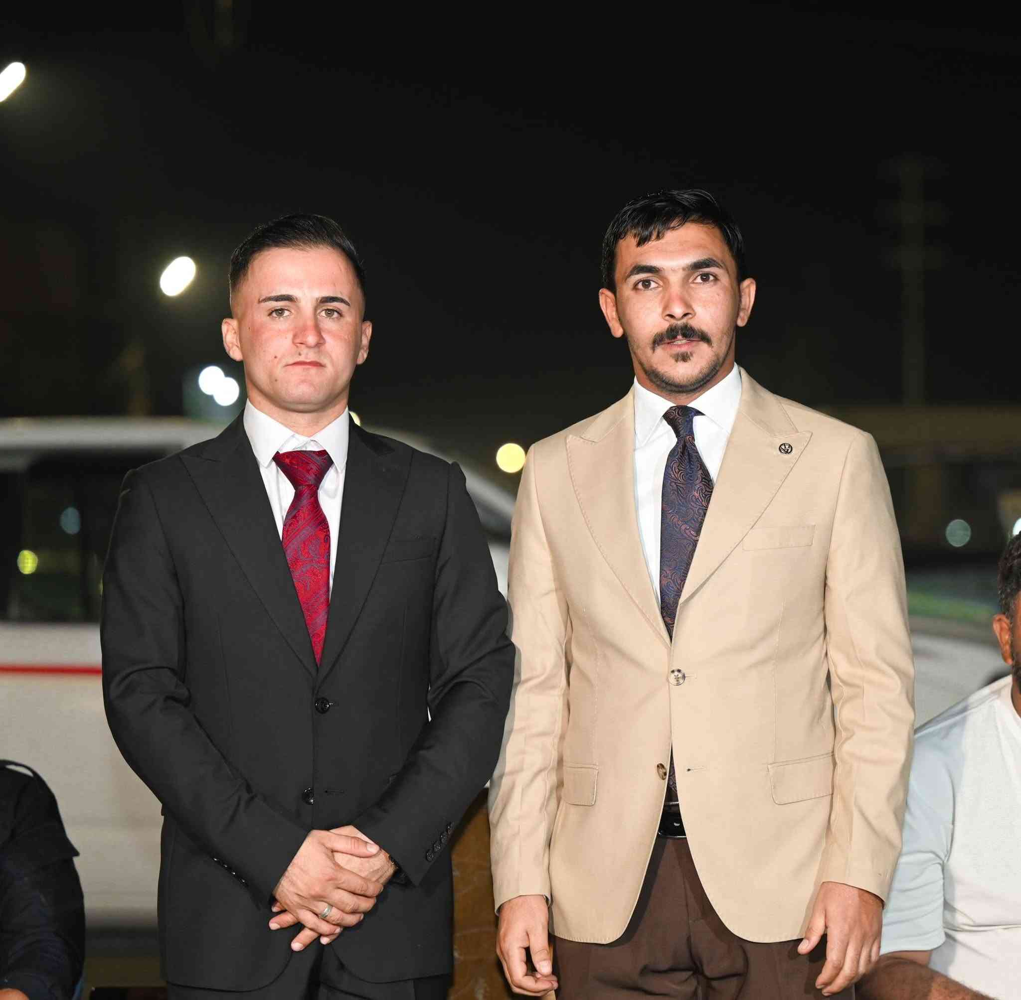 📸صور حفله زفاف الاخ(( #عبدالرزاق_العجياوي )) 
الف مبروك حبيبي
وان شاء الله الذريه الصالحه والحياة الزوجيه السعيدة 
#التصوير___استوديو_القمة
ـــــــــــــــــــــــــــــــــــــ
موقع (واسط قضاء الصويرة)  📍
#للاستفسار 
***********
***********
☎📞 
🎞وثق اجمل اللحظات يوم عرسك ويانة !!
🎞غايتنــــا ارضائكم و شايفين كل الخير .
باقي الصور داخل رابط تليكرام👇
https://t.me/aaaaathhhhh
