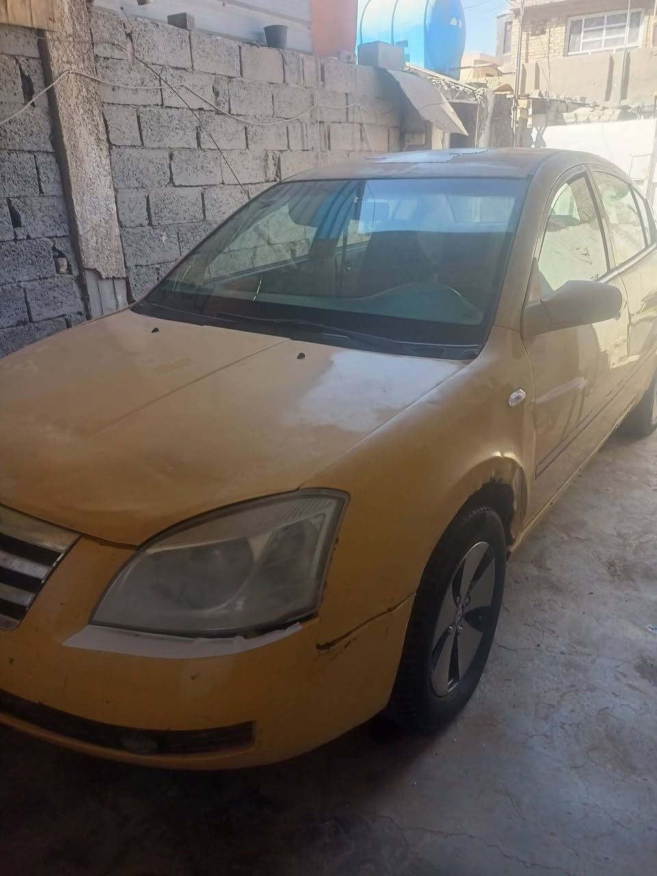 السلام عليكم من رخصت الدمنيه شيري كله عل لبلاد محرك ولكير تمام حداديه مشط جدد مكان بغداد السعر 900الف رقم صدامي اتصال ***********
