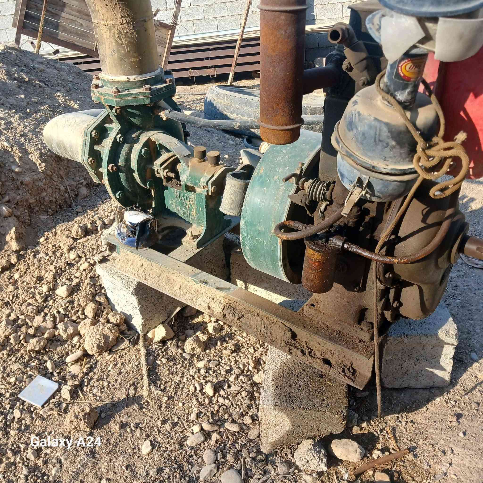السلام عليكم موطور هندي سته بسته 10 حصان جدا نضيف مستعمل شي غليل السعر 600 الف الرقم ***********
