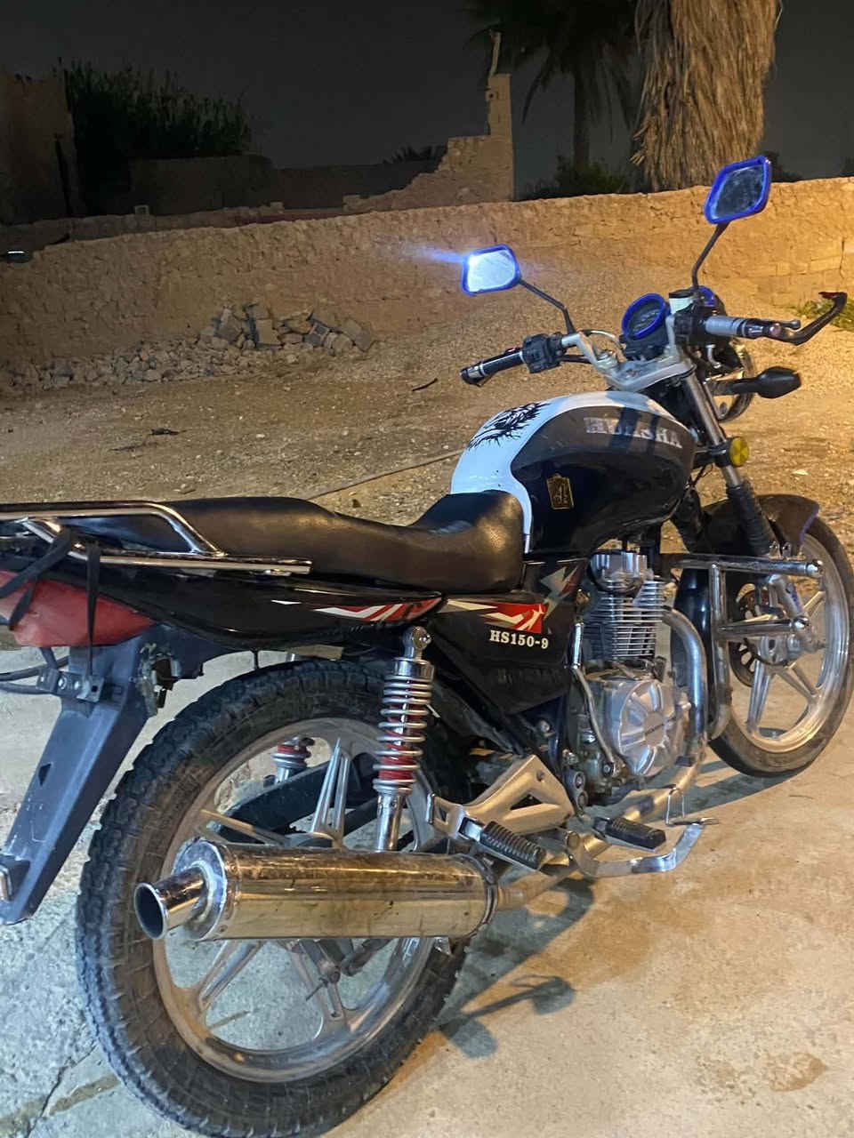 هيوشه • محدث ٢١ • مكفول