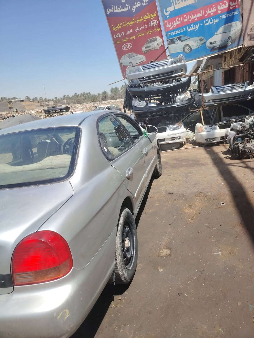 السلام عليكم سياره موديل 2000 سوناتا سياره حلوه جاهزه تخم تاير كير عادي رقم بغداد انكليزي *********** ***********
