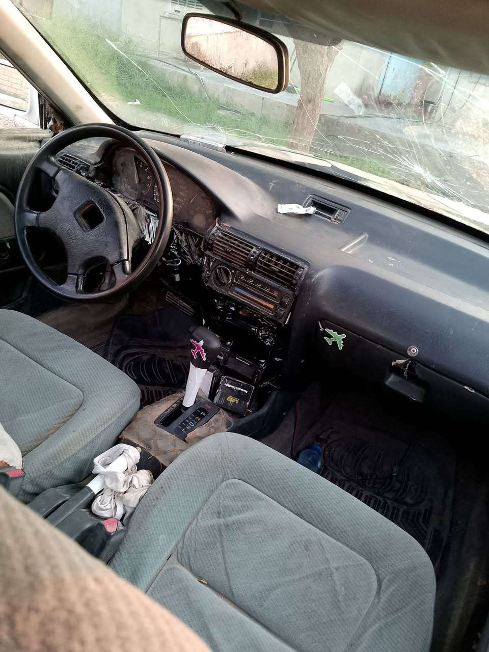 شعندك مراوس نزل بدون فرق
سياره هوندا  مامسجله حبل حبل حبل 🛑

كير ومحرك كورلا 16 كير اوتماتيك
عايزها تواير كدام 
تشتقل نگره سلف 

#السعر 8 اوراق  والباقي شوف العين
العنوان الشرقاط 
للأستفسار ***********
