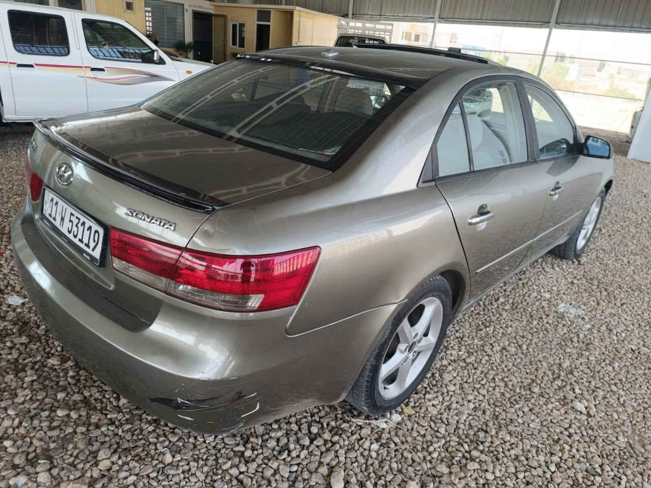 سلام عليكم
سوناتا 2008 وارد امريكي صبغ حزام محرك 2400

السعر 87 بيه مجال بسيط الشراي ويدلل مال جناي جاهزه 

تبريد ثلج 🥶 

 ايرباكات سليمه جاهزه من كلشي كير مكينه تبريد فول مواصفات فتحة كشن كهرباء 

بااسمي رقم بغداد انكليزي سنويه ال29 

مكاني بابل *********** الاستفسار 👍
