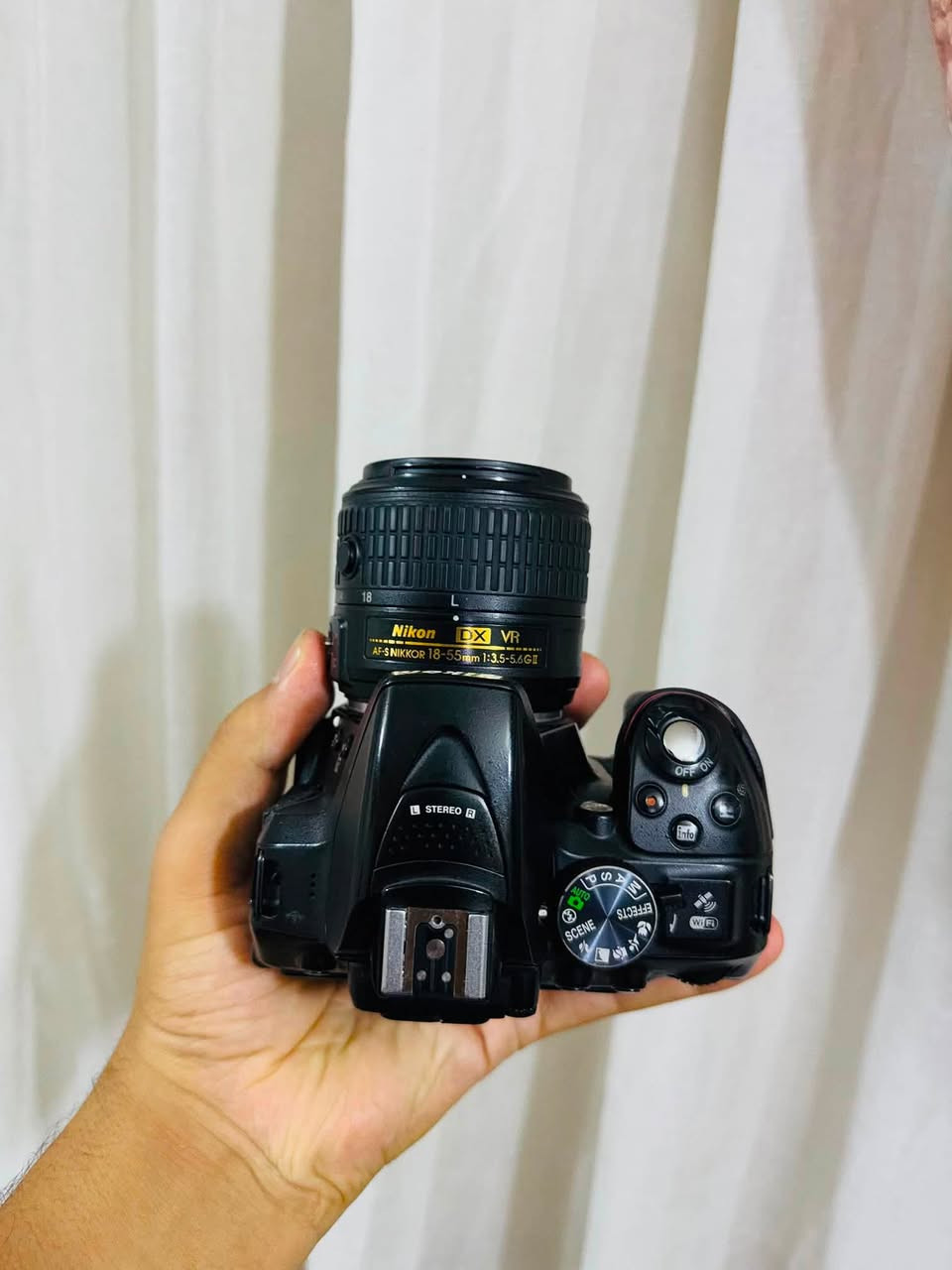 كامره نيكون d5300
عدسه 
55/18✅
عدسه 70/300✅
شاحنه✅
جنطه✅
بطاريا ✅
حزام✅
قبق عدسه ✅
كيبل شحن✅
النضافه 100:100✅
بغداد ***********
