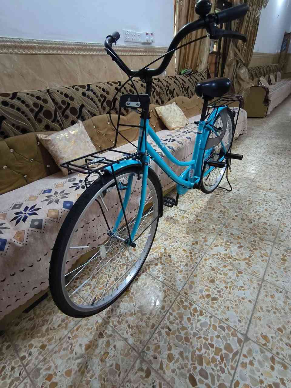 السلام عليكم
بايسكل بناتي حجم 26 للبيع 

موديل 2022

سعر 120 وبيه مجال شي قليل 

مكان كربلاء حي المهندسين قرب جامع الحسن العسكري(ع) 

للتواصل ***********
