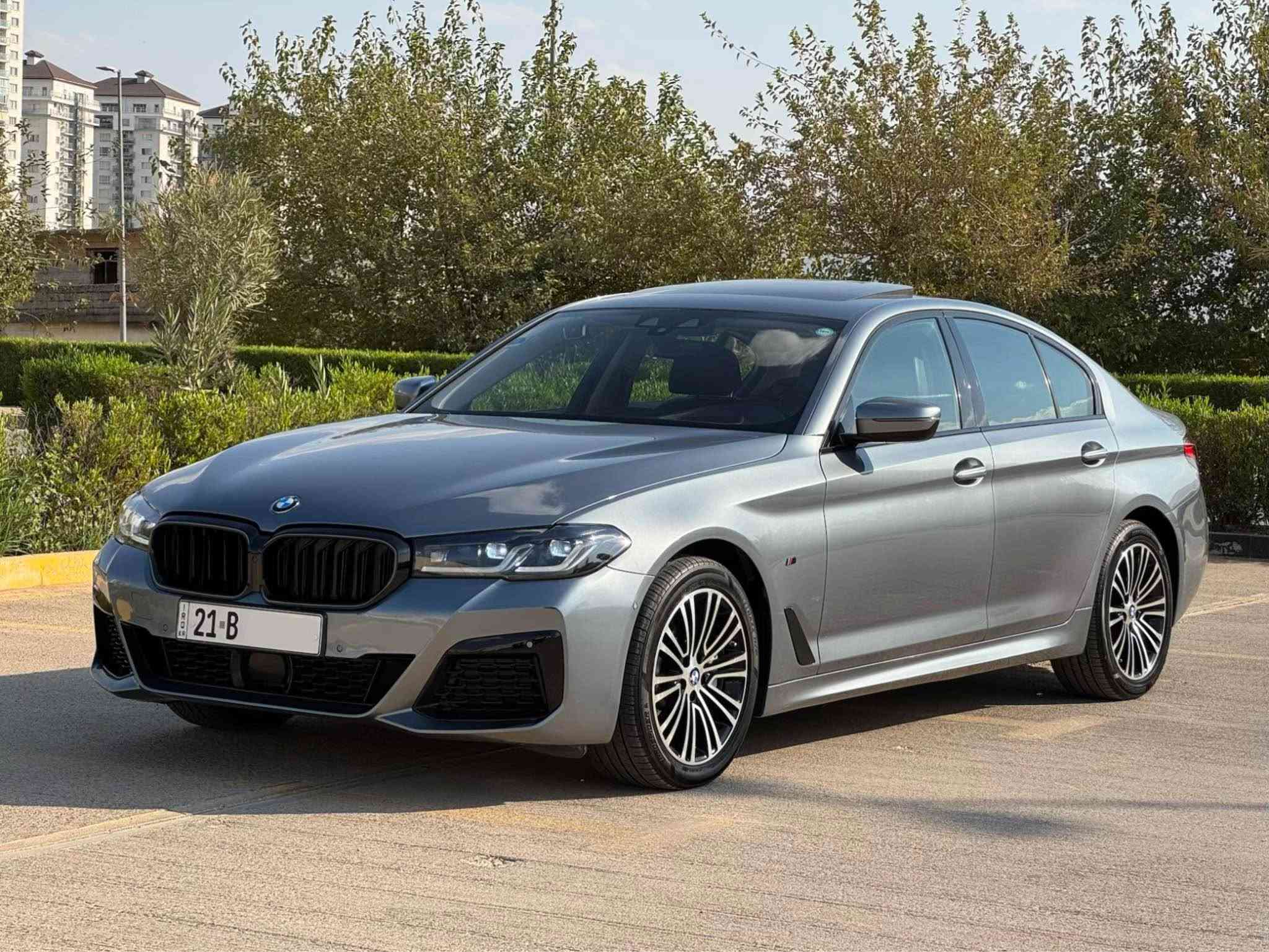‎کوردی / عربی 

‎بسم الله الرحمن الرحيم
530 2018  X-DRIVE  LUXURY LINEزەمان دوەلی 
تەنها فرۆشتن 
ماشەڵا سەیارەیەکی ڕاقی و کەممەسرەف 
کامل پێش و دوای گۆڕاوە بۆ ٢٠٢٢ وەک بیلاد
سەنەویو ڕەقەم تازەیە بە ناوی خۆمانەوەیە
مەکینە B48 چوار پستۆن تۆڕبۆ ٢٤٨ ئەسپ
گێڕ و مەکینە و تەحویل و غەرامە بە شەرت✅
تەنها ١٠٠ هەزار کیلۆمەتر ڕۆیشتوە واتا ٦٠ میل

نرخ 💵 (( 245 )) 💵وەرەقە و معامەلە 

مواسەفات : LUXURY LINE 
ڕادار گەورە و کوشن حەوسەد و داتاشۆ و سلاید
کوشن جلد و کارەباو میمۆری و تەبرید و هیتەر 
٣ مۆدی لێخوڕین و ئۆتۆ هۆڵد و ئۆتۆ ستارت 
ماوس و شاشە گەورە و کامێرە و ٣٦٠ حاسە و ڕادار
تەبرید دەبڵ زۆن و تەبرید مەرکەزی و ئۆتۆ
سوکان هیتەر و کارەبا و گێڕی سپۆرت و ڤۆلیۆم
گێچ ئەلکترۆنی و وایەرلێس چارج و ئاوێنە کارەبا
زۆر مواسەفاتی تر ….

سەیارەکە ئەوروپیە و هیچ ڕەسمێک ناهێنێ
٣ پارچەی کلێری ئەوروپایە بێ دەعم بێ مەعجون

ڤیدیۆی کاملی سەیارەکەم لایە کڕیار داوا بکات✅

📍شوێن : سلێمانی

***********☎️
ڤایبەر و واتسئاپی لەسەرە
——————————————
للبيع فقط 
BMW 530 2018  X-DRIVE  LUXURY LINE

ماشاءالله سيارة راقية و اقتصادية جدا
بجم امامي و خلفي محدث لل ٢٠٢٢ 
ضمان دولي و سنوي و رقم جديد و باسمي 
محرك B48 ٤ سلندر تيربو مرغوب قوة ٢٤٨ حصان 
گير و محرك و كهربائي و تحويل و غرامة بشرط✅
ماشي ١٠٠ الف كيلومتر يعني ٦٠ ميل 

سعر:💵 (( 245 )) 💵ورقة و بيها مجال 

موصفات: LUXURY LINE 
رادار كبير و كشن ٧٠٠ و داتاشو و فتحة 
كشن جلد و كهربائي و تبريد و تدفئة و خزن 
٣ نضام قيادة و بريك بصمة و اوتو هولد 
ماوس و شاشة كبير و كاميرا و ٣٦٠ رادار و حساس 
تبريد دبل زون و تبريد مركزي و نظام اوتو 
ستيرن تدفئة و بادل شفت و فوليوم 
گيج إلكتروني و شحن لاسلكي و مري شفت
بعد هواي مواصفات…

سيارة وارد اوروبي و ما يطلع اي تقرير حادث 
بيها ٣ قطع كلير اوروبا بدون اي حادث و معجون

عندي فيديو كامل سيارة شراي آطلب و تدلل ✅

📍عنوان سيارة: سليمانية 

***********☎️
فايبر و واتساب موجود السليمانية, العراق
