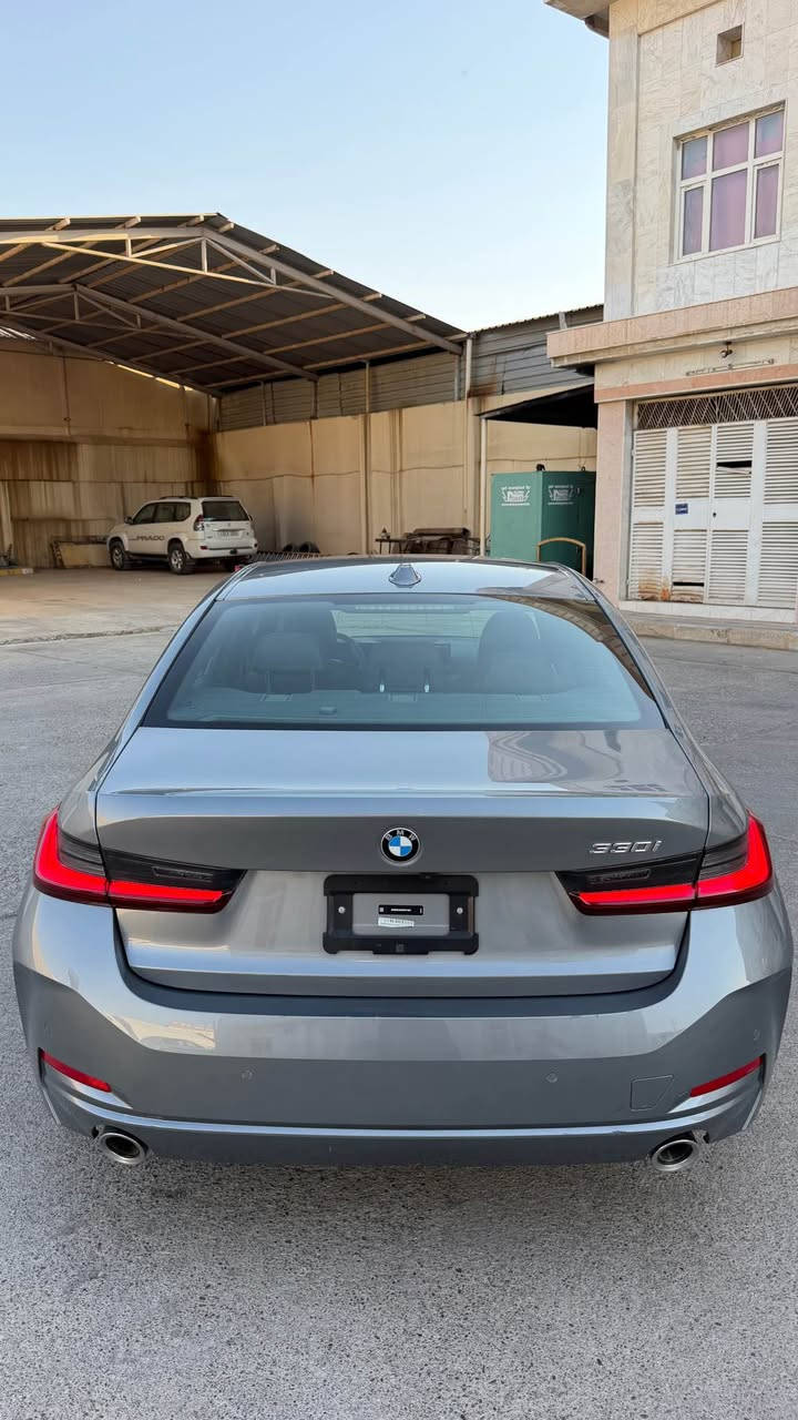 السلام عليكم 
 BMW 330i 2025
شكل جديد✅
سعر :269و مجال  

گير +محرك + شاصى + لغد + راديتر كله بشرط 
ملاحظة السيارة :
فقط حافه بوند و جملغ صبغ   بدون نقطه دواخل
ارباگ طاك مرجع بلادى 100%

سياره جاهزه ما بيها دنار مصرف 

فـــــول مـــواصـفــات ١/١
فتحة 
اربعة ابواب بصمة
بصمة تشغيل 
تشغيل عن بعد (𝐑𝐞𝐦𝐨𝐭𝐞 𝐒𝐭𝐚𝐫𝐭)
هاند بريك بصمة 
مرية شفط كهربائي 
شاشة دشبول ديجيتال
سستم سماعات (𝐁𝐨𝐬𝐞)
كاميرة خلفي
اوتو ستارت (𝐀𝐮𝐭𝐨 𝐒𝐭𝐚𝐫𝐝)
اوتو ستوب (𝐀𝐮𝐭𝐨 𝐒𝐭𝐨𝐩)
تحديد سرعة ‎
رادار امامي (تحديد مسار)
رادار جانبي  (نقاط عمياء)
رادار خلفي (التحذير من الاصطدام)
حساسات امامي
حساسات جانبي 
حساسات خلفي 
كشنات جلد 
كشنات كهربائي
كشنات خزن+ميموري 
كشنات تبريد
كشنات تدفئة
استيرن تدفئة
تحكم استيرين
استيرن كهربائي 
استيرن خزن+ميموري 
تبريد لمس
تبريد مركزي 
لايتات ليد وعدسة زينون بيلادي
بلوجكترات ليد زينون بيلادي
بكلايتات ليد بيلادي
ويل كروم
وبعد هواي مواصفات …
تفاصيل اكثر الاتصال علی ارقام التاليه ‏
***********
                                                  WhatsApp - Vibir
📞 [hidden information]

عنوان📍عقره 

‏ اكر, نينوى
