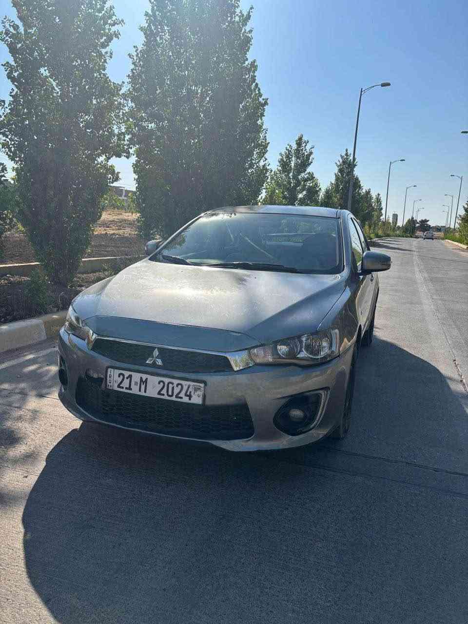 Lancer 2017 مەکینە بچوک سۆنەرم داناوە مواسەفات خلیجی ناو زەرد ١٨٧٠٠٠ کم ڕۆیوە گێرو مەکینەی نەکراوەتەوە سەنەوی تازەیە ڕەقەمەکەی لەگەڵ نیە شوێن سلێمانی 
*********** السليمانية, العراق
