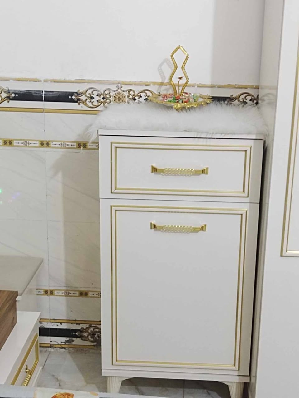 غرفه  تركي 10قطع الاصلي نوع ثقيل  للبيع ب750وبيه مجال نضيفه *********** شراي يتصل او يراسل
