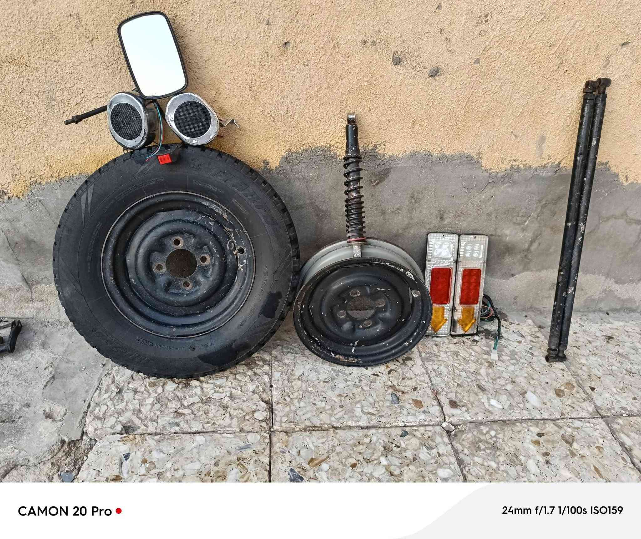 سلام عليكم غراض ستوته كدام عين نضيفات لبيع لمكان الدوانيه الحمزه شرقي يم مطعم سالم حاجم لجديد رجاهن اذا مو شراي لا تعبني واتساب ***********انتصال لا تنتصل رجاهن اذا تريد انتصال  هذا انتصال *********** +وسماعات وسكنات شغالات

نص مكتوب في الصور:
- CAMON 20 Pro
- 24mm f/1.7 1/100s ISO141
- CAMON 20 Pro 24mm f/1.7 1/100s ISO159