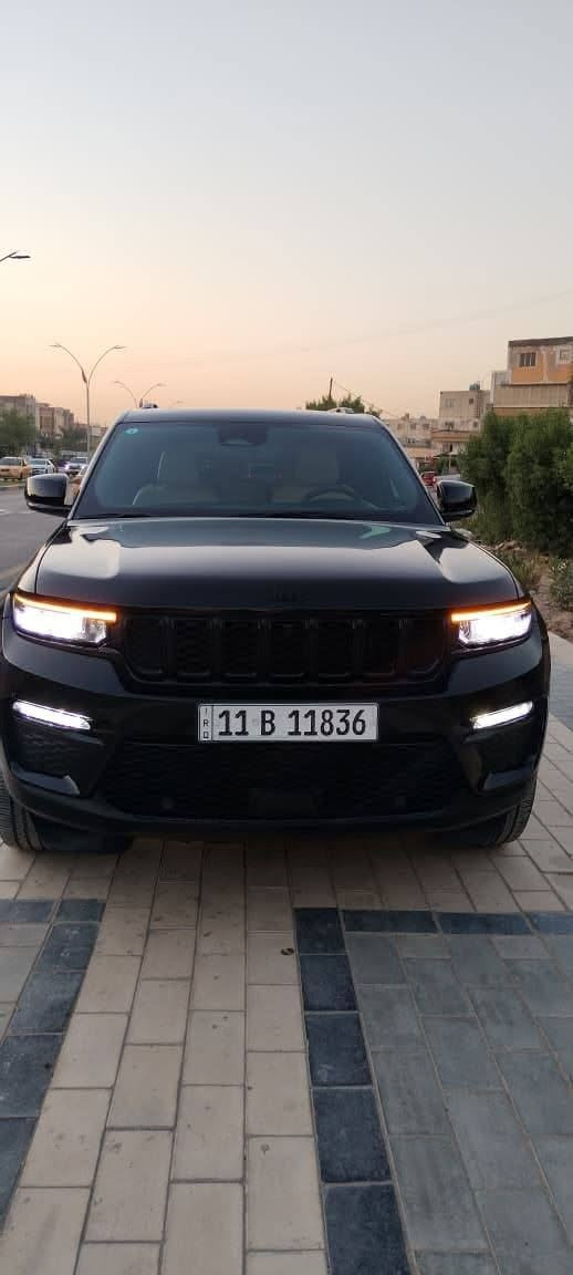 طك كارتون
Jeep Grand Cheroke للبيع
وارد امريكي ضرر جاملغ امامي فقط قطعه وحده فول فول فول مواصفات 
📅 موديل 2024
🔰 فئة Limited
⚙️ دفع رباعي 4×4
🔥 محرك 3.6 لتر V6
⚙️ جير أوتوماتيك 8 سرعات
🚪 SUV بخمسة أبواب
🛞 نظام دفع 4WD
💡 إضاءة LED
📷 كاميرات عدد 5 محيطيه
🅿️ حساسات/مساعد ركن خلفي
👁️ مراقبة النقطة العمياء
🛣️ مثبت سرعة متكيف
🚨 تحذير تصادم أمامي ومساعدة المحافظة على المسار
🔥 مقاعد أمامية تدفئه تبريد
📱 Uconnect وBluetooth ويدعم الملاحة حسب التجهيز
السعر 34 الف يعني 3 دفاتر و 40 ورقه 
العنوان بغداد الدوره 
للاستفسار اكثر اتصال او المراسله عبر الواتساب ***********
