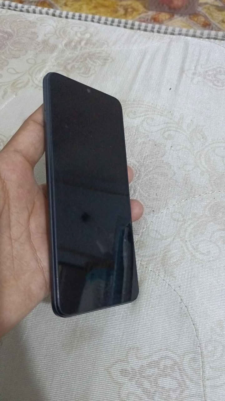 السلام عليكم عندي جهاز للبيع 
اسمه Redmi 12C
ذاكره64
جهاز مرتب ومكفول من اي عطل وتصليح
سعر 100 نهايته غير قابل لتفاوض
مكاني كربلاء قرب ملعب كربلاء دولي
رقمي *********** بي وتساب هم كربلاء, العراق
