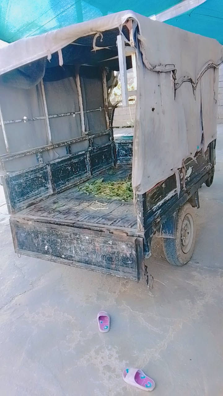 سلام عليكم ستوته لبيع نضيفه مال جناي محرك بل كارتون ماتصرف عليها لو ربع ***********
