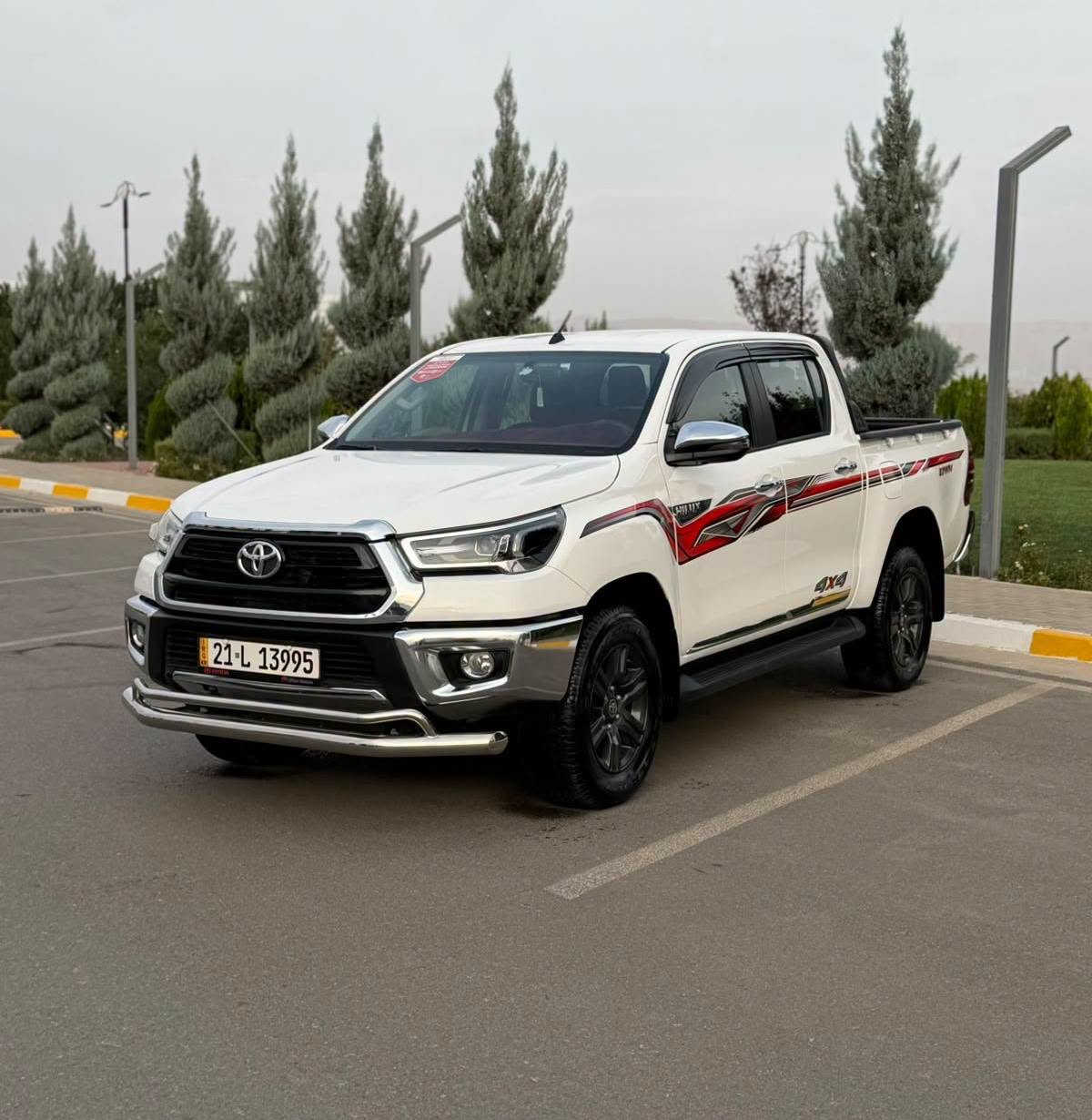 هايلوكس • ٢٠٢٥ • ١٨٠٠٠ كم