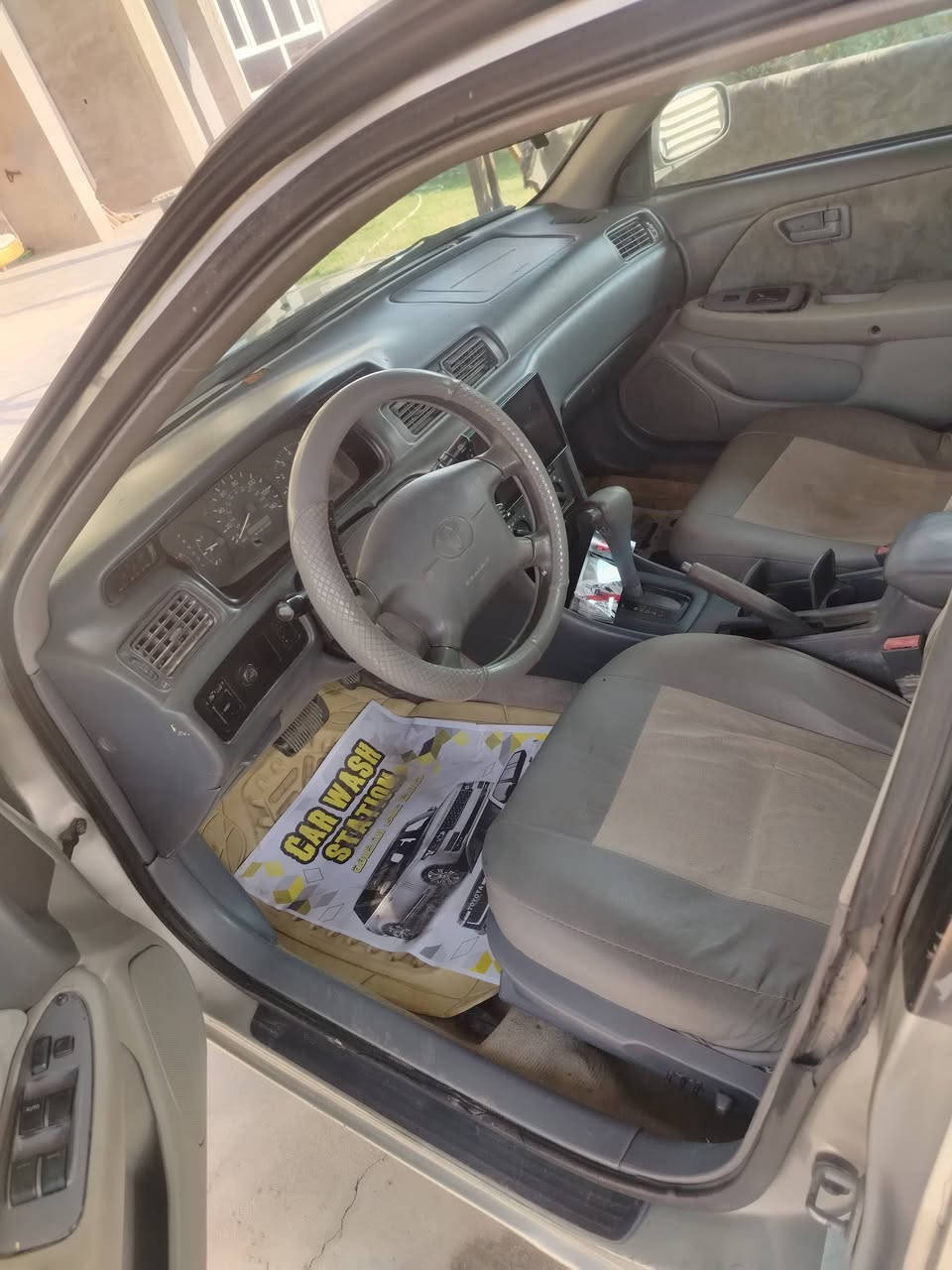 كامري موديل 2000 وارد امريكي محرك 6سلندر رقم بغداد بسمي كير محرك كفاله مصبوغه عام باتري جديد كامره خلفيه تبريد ثلج تدفئه السياره مال جناي مكاني بغداد تاجي السعر 67 وبيها مجال رقم الهاتف ***********
