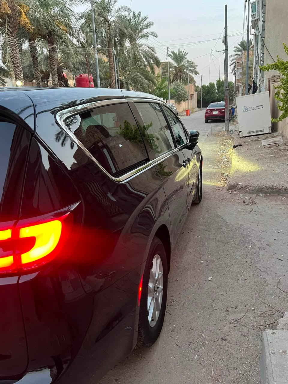 السلام عليكم كرايسلر باسفيكا
2024شهداء ذي قار السياره كفاله عامه داخله غرق 

٢٣٥ اوبيها مجال مكان السياره ناصريه

***********
