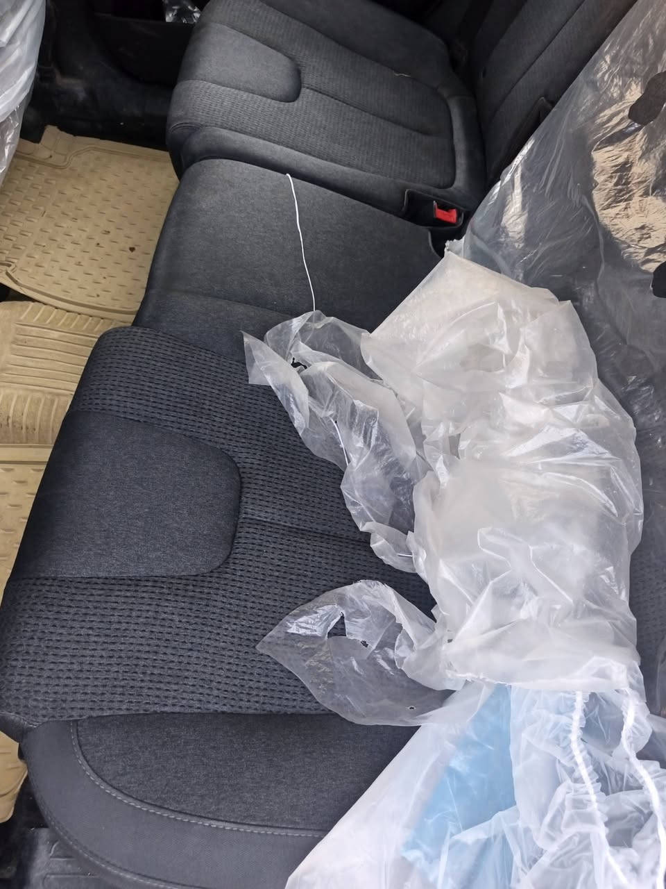 سنتافي موديل 23 وارد أمريكي رقم بصرة حادث بنيد ودعاميه محرك جي دي أي خمسه راكب ماشية ٩٠ ألف كم فول مواصفات ما عدا الفتحه بيها هواي مواصفات الشراي يتصل وبالخدمه مكاني بصرة الجمعيات / ***********
