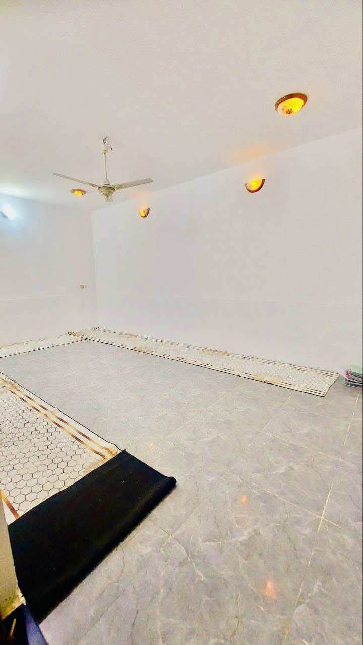 دار للبيع طابو زراعي سند 25
مساحه ٢٠٠ متر بناء طابوك أساس كونكريت يحتوي على غرفتين وصالة ومطبخ واستقبال وتخاريج داخليه وخارجيه 
للتواصل ***********
