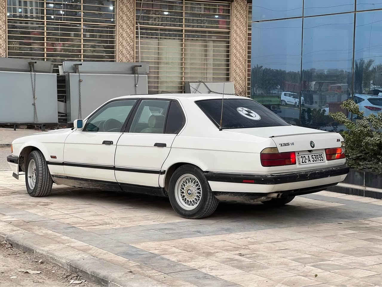 هاي للجنايه الله شاهد السيارة خير من الله

🔥🩶Bmw 735i 
6 سلندر 

⚙️ كير ومحرك كفالة

🚗 المحرك بالجيس

گير جديد هستوني شاده

حدادية جديدة 

فتحة سقف شغالة

🛠️ أصل وفصل كلها عالبلاد

🔧 النقص تبريد فقط

🛞 تخم تاير جديد

🔋 باتري جديد

🧪 فيت بام جديد

💨 لا نفخ ولا تبخير ولا أي ملاحظات

🔁 مداور او وكالة بكيفك

📆 السنوية للـ2030

📮 السـعـر 43$
مكان تواجد السيارة: نجف 

رقم : *********** النجف, العراق
