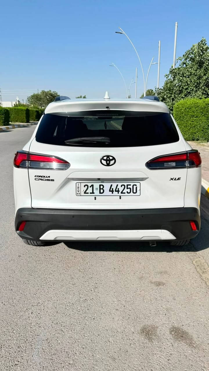 للبيع تويوتا كورولا كروس XLE موديل 2022
وارد امريكي : بجم كبس 

🔹 الموديل: Toyota Corolla Cross XLE
🔹 السنة: 2022
🔹 المحرك: 2.0 لتر 4 سلندر
🔹 القير: CVT أوتوماتيك
🔹 الدفع: [أمامي]
🔹 الجنط: 18 إنچ ألمنيوم
🔹 عدد الركاب: 5 أشخاص
🔹 المقاعد: جلد اسود بلاد
🔹 كرسي السائق: كهربائي 10 وضعيات + دعم قطني
🔹 تدفئة المقاعد الأمامية
🔹 مكيف أوتوماتيك ثنائي المناطق
🔹 شاشة + Apple CarPlay وAndroid Auto
🔹 شحن لاسلكي للموبايل
🔹 Blind Spot – مراقبة النقطة العمياء
🔹 Rear Cross Traffic Alert
🔹 حساسات أمامية وخلفية
🔹 كاميرا خلفية
🔹 إضاءة LED
🔹 مثبت سرعة متكيف
🔹 أنظمة أمان Toyota Safety Sense

📌 العداد: [36,000 كم]
📌 الحادث: [بابين صبغ باب السايق والي وراه بدون دواخل ]
📌 الموقع: تكريت
📌 السعر: [ 178 وبيها مجال بسيط جداً ]
السيارة XLE فل أوبشن بالنسبة لفئتها .

الشراي يتصل على هذا الرقم : ***********
