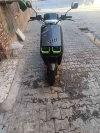 دراجه شحن ام عيون نضيفه بيه نقص بس اسبايدر  السعر ٥٧٥ بيه مجال بصيط كل...