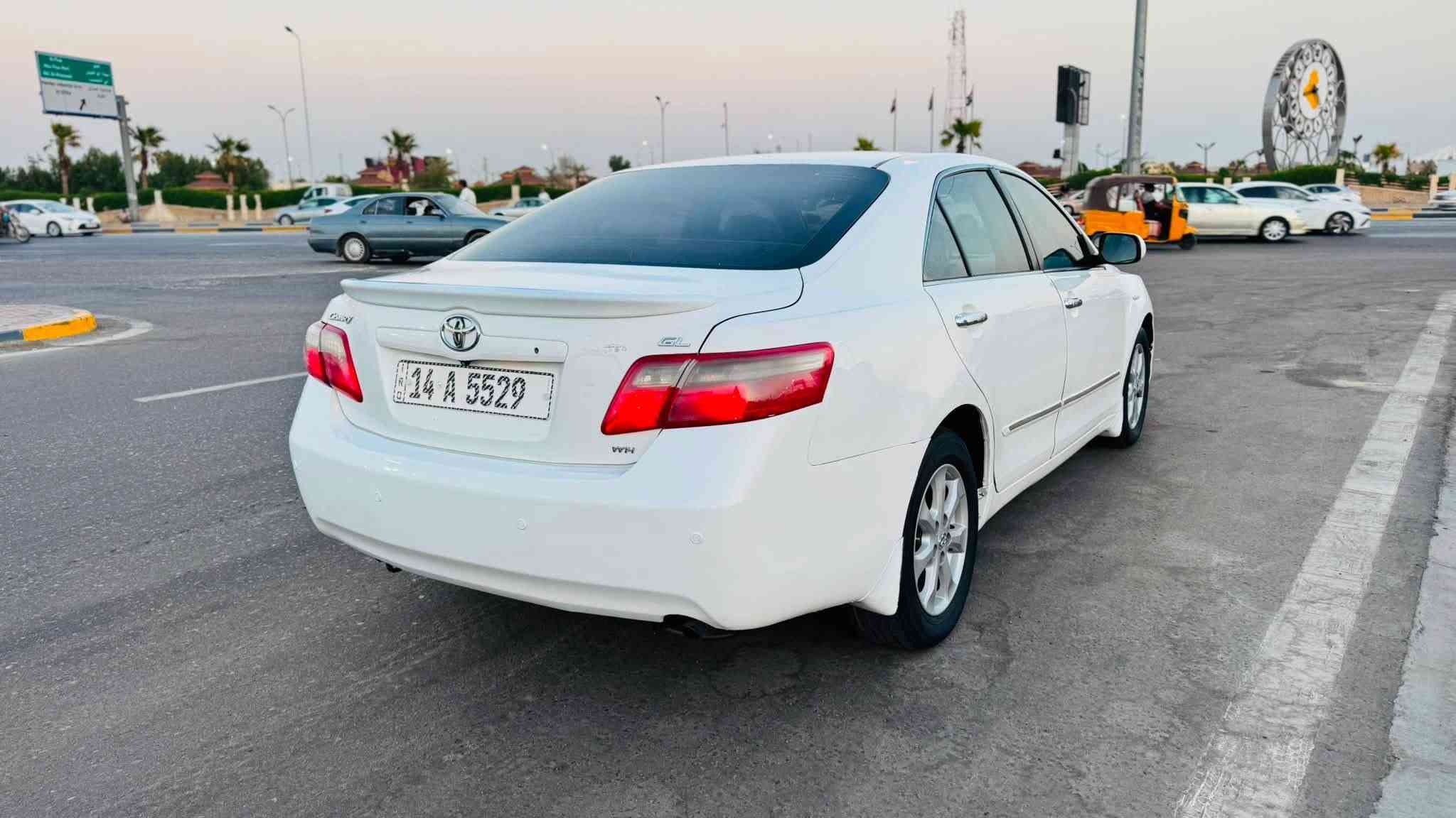 سلام عليكم كامري 2008 خليجي GL فول مواصفات عده الفتحه شاشه كامره حساسات داخل صاج بيجي 
مكفوله من الضربه صبغ رشات تجميل وكافه الاصواليات رقم بصره هزه ورقم وسنويه 2028 بسمي شخصيا مكينه وكير خير من الله حداده تخم تاير تبريد جاهزه اي نقص مابيه السعر 98 ورقه عنواني البصره ***********
