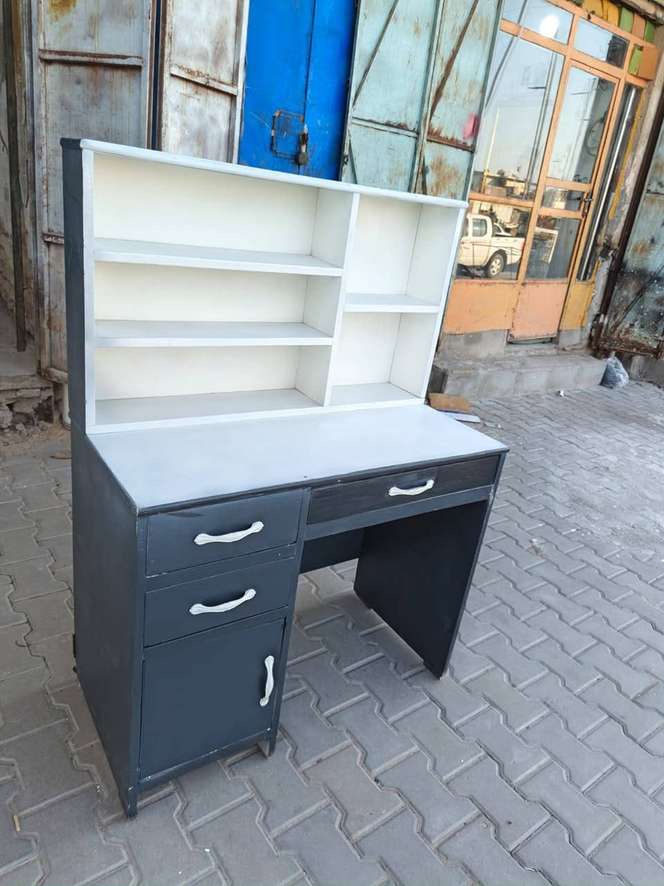 ميز دراسه السعر 75 تفاصيل واتساب *********** البصره

