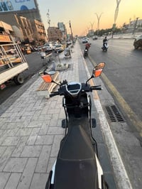 شباب سكنس • شحن • ٦ بطاريات