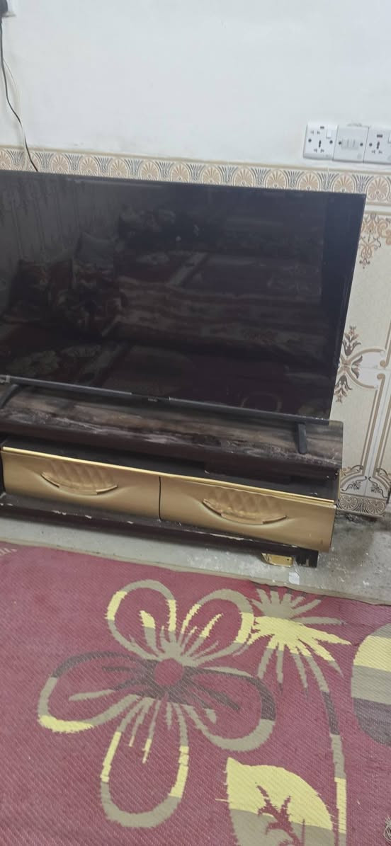 غراض للبيع كلمن وسعره راح اخلي رقم ام الغراض ***********مكانهن المحمودية حي العسكري بشارع السكلات ابو علي
