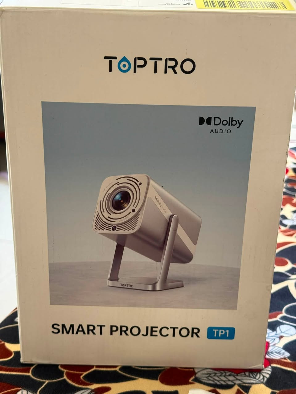 � للبيع: TOPTRO TP1 Smart Projector الأصلي 🔥

حوّل أي غرفة إلى سينما منزلية حقيقية مع جهاز TOPTRO TP1 الذكي، بتصميم أنيق وأداء ممتاز.

✅ المواصفات:
🎬 دقة عرض Native Full HD 1080P
🎬 يدعم تشغيل محتوى 4K
📺 نظام ذكي (Smart System)
❤️ Netflix الرسمي مدمج داخل الجهاز
▶️ YouTube
🎥 Prime Video
🌐 متصفح إنترنت
📶 Wi-Fi 6 فائق السرعة
🔵 Bluetooth 5.2
🔊 Dolby Audio لصوت نقي وغامر
🎯 Auto Focus (تركيز تلقائي)
📐 تصحيح تلقائي للصورة (Keystone)
🖥️ شاشة عرض تصل إلى أكثر من 150 بوصة
💡 صورة واضحة وألوان جميلة حتى على الجدار الأبيض.

✅ مناسب لـ:

* الأفلام والمسلسلات
* مباريات كرة القدم
* الألعاب (PS5 / Xbox)
* العروض التقديمية
* الاستخدام المنزلي واليومي

📦 حالة الجهاز: نظيف جداً مع العلبة الأصلية وجاهز للاستخدام.

📍 الموقع: أربيل

📩 للاستفسار أو الشراء راسلني على الخاص.
او على الواتساب ***********
