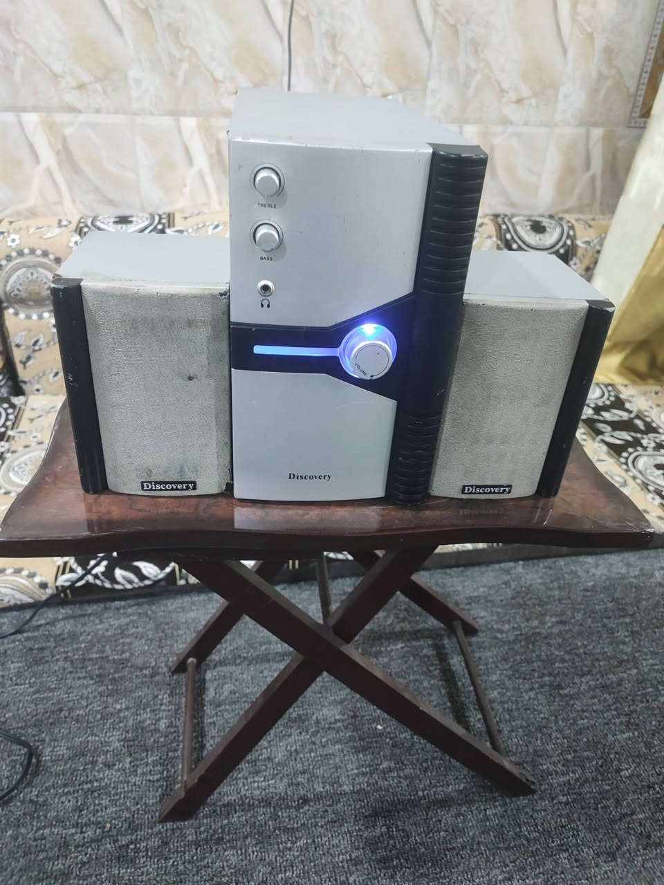 مضخم صوت مال باله يشتغل اواكس السعر 30 الف موجود توصيل
