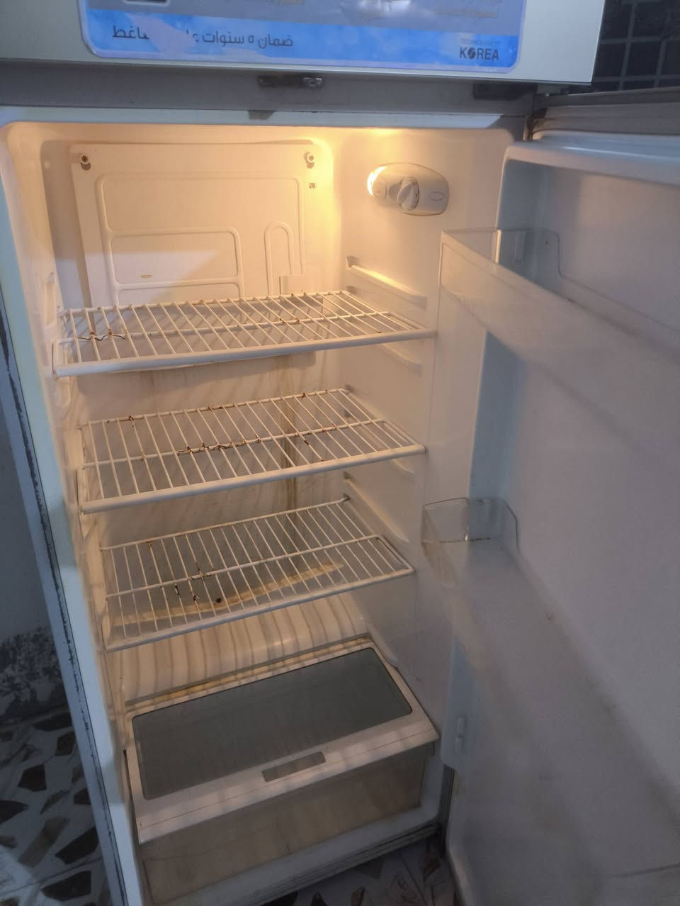 للبيع ثلاجه جديده ستخدام بصيط شرط التجميد مكان حله ابو خستاوي سعره 150شراي يتصل***********

