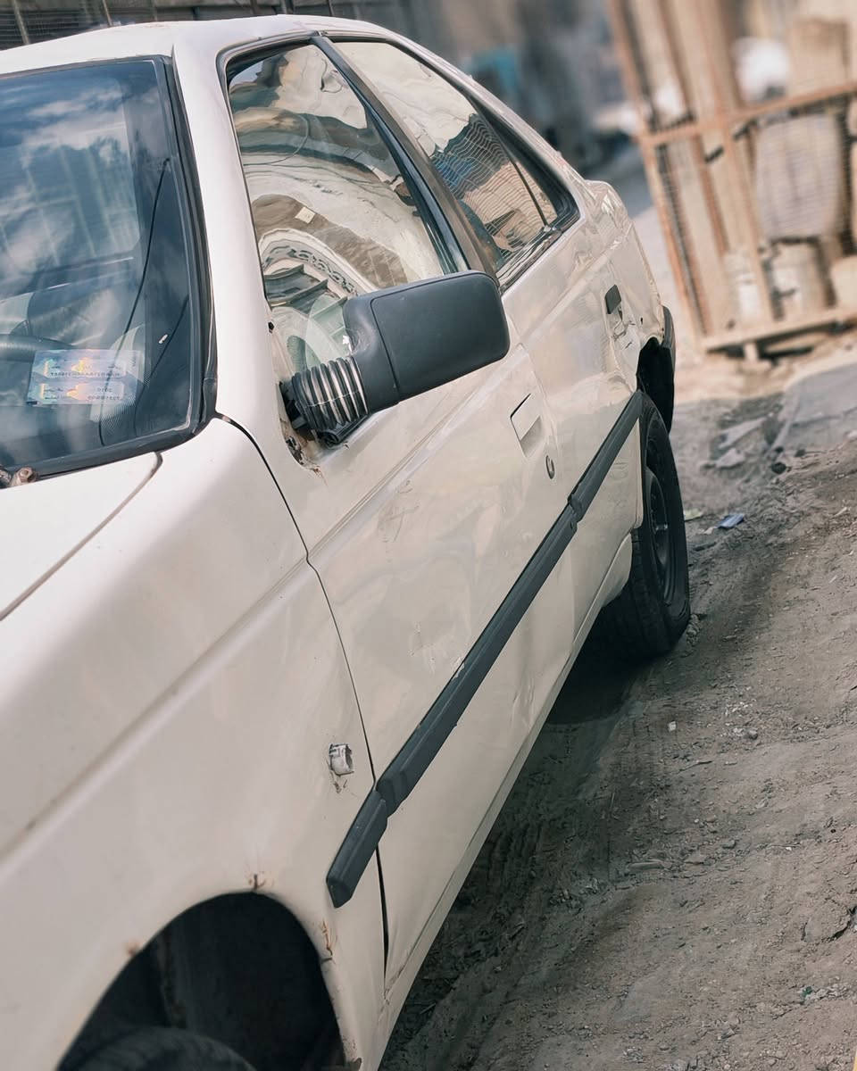 سلام.... بيجو روى موديل 2010 سيارة جاهزة على اخر حباية باسمي سنوية لل٣١ هزة بعد ٦اشهر تنتهي مابيها لا غرامات ولا مطلوبة باسمي كبل عقد مروري ابيع 
١_تخم تاير
٢_كاردن جديد 
٣_مكينه كور وولفات جدد+ شادلها بخاخات هوانداي وكاله +تخم بلكات ومجاول وكالة مفيلسة جديد مكينة تخبل جدا صوت ناصي +واتر بم جديد+بور ستيرن جديد وكالة + اويل بم وكيس جديد هم وكالة 
٤_التبريد منظومة كاملة فقط واشرات +شحن 
٥_ حدادية كاملة فقط دبل ورة +مشط ستيرن تجفيت ب٤٠الف ماسويته 
٦_ سيارة شواصي كفالة من ضربة مامعمرة بيها خياسات فقط تعمير تجي شوف العين واني خادم 
السعر٢٠ وبيها مجال مكاني نجف حي ميسان للاستفسار الاتصال
***********
