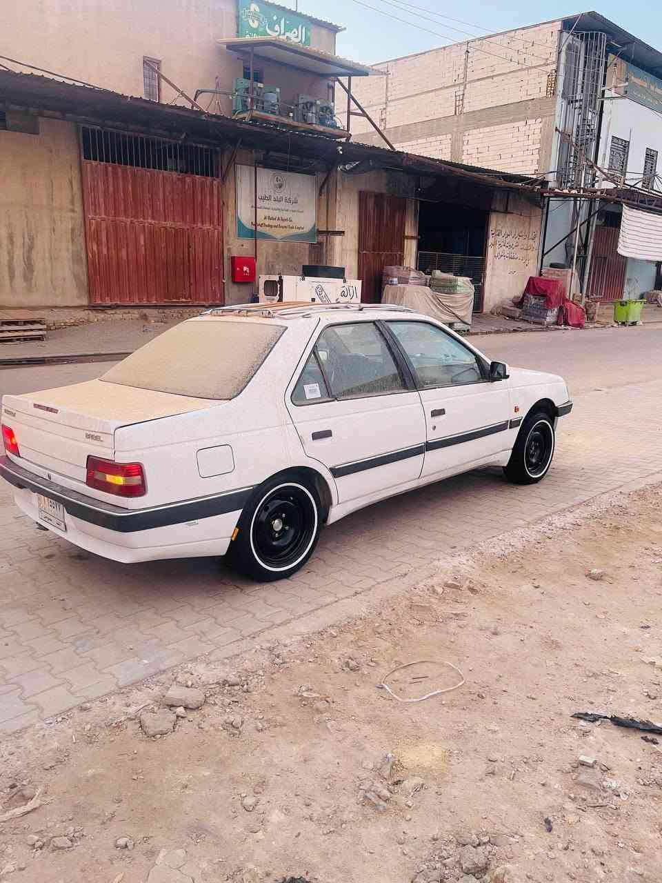 سلام عليكم للبيع ٢٠١٢ رقم نجف راعيه يريد مداور سياره جاهزه كير مكينه تبريد حداديه تخم تاير كاعيه جلد باتري جديد سياره بيه صبف شويه بلجاملغ الوه ولعتبه مصلحات سعر ٤٠ وبيه مجال لشراي ***********
